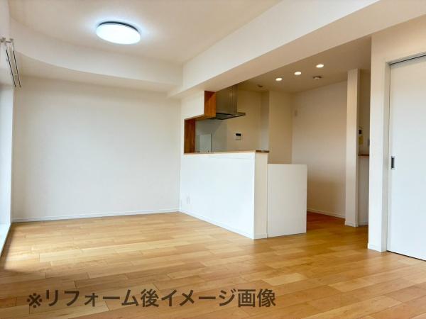 ��t����t�s��t����ؖk3���� 649-2�̒��Ã}���V�����̃��r���O