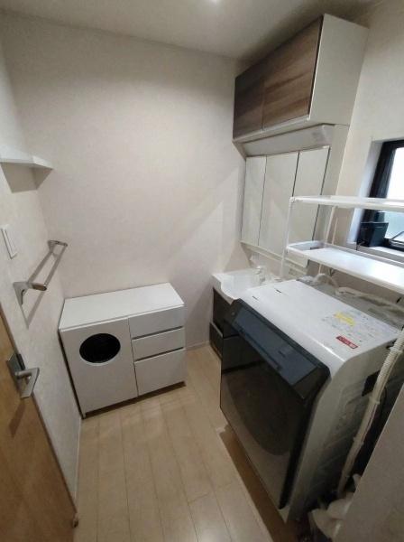 ��t����t�s�������˒��̒��È�ˌ��Ă̐��ʑ�E���ʏ�