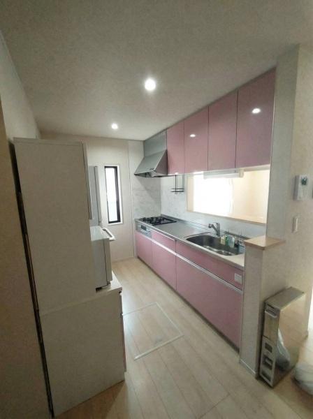 ��t����t�s�������˒��̒��È�ˌ��ẴL�b�`��