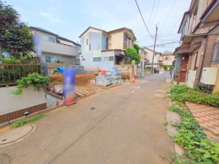 tDs匊k8ڂ̐VzˌĂ̑OʓH܂ތnʐ^