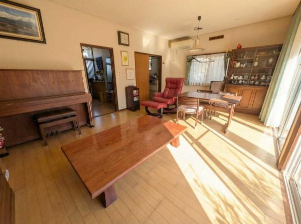 ��t���l�X���s�݂���4���ڂ̒��È�ˌ��Ẵ��r���O