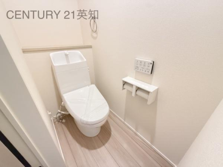 ��t����t�s��t��ᏼ��3���ڂ̐V�z��ˌ��Ẵg�C��