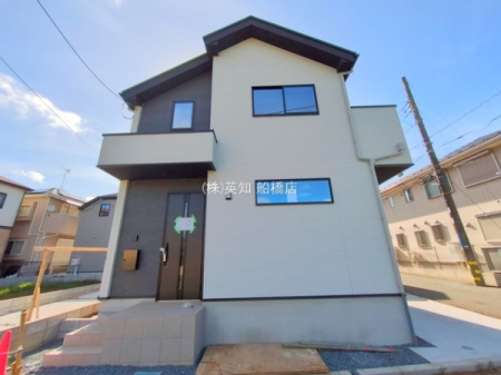 tKus3ڂ̐VzˌĂ̂̑n