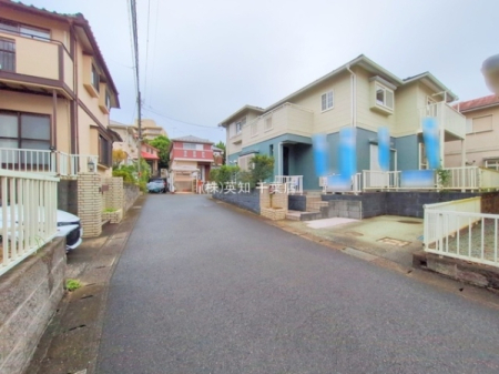 tts΋Œ̒ÈˌĂ̑OʓH܂ތnʐ^