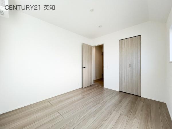 ��t�����q�s��P���̐V�z��ˌ��Ă̗m��