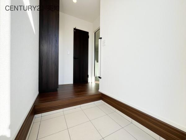 ��t�����q�s��P���̐V�z��ˌ��Ă̌���