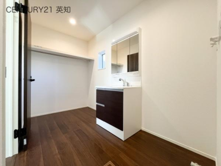 ��t�����q�s��P���̐V�z��ˌ��Ă̐��ʑ�E���ʏ�