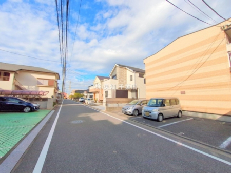 ts̐VzˌĂ̑OʓH܂ތnʐ^