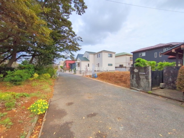 ttstL1ڂ̐VzˌĂ̑OʓH܂ތnʐ^