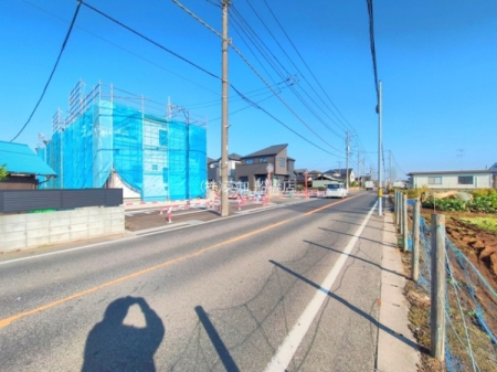 tPJs쏉x2ڂ̐VzˌĂ̑OʓH܂ތnʐ^