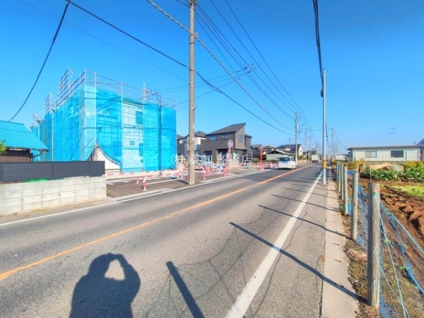 tPJs쏉x2ڂ̐VzˌĂ̑OʓH܂ތnʐ^