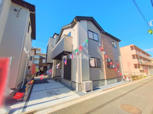 ��t���D���s�O����6���ڂ̐V�z��ˌ��Ă̌��n�O�ώʐ^