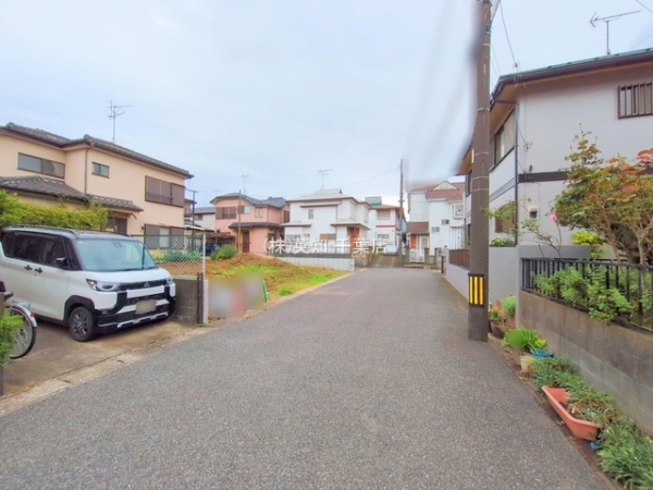 tlXs̐VzˌĂ̑OʓH܂ތnʐ^