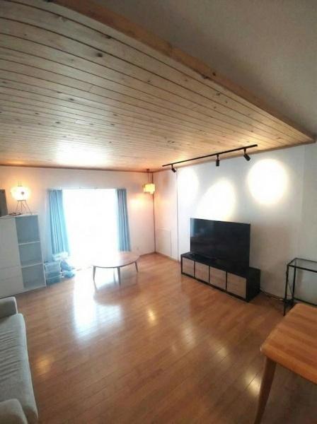 ��t����t�s��t����]�����̒��È�ˌ��Ẵ��r���O