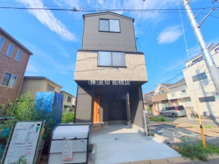 ��t���D���s�O����4���ڂ̐V�z��ˌ��Ă̂��̑����n