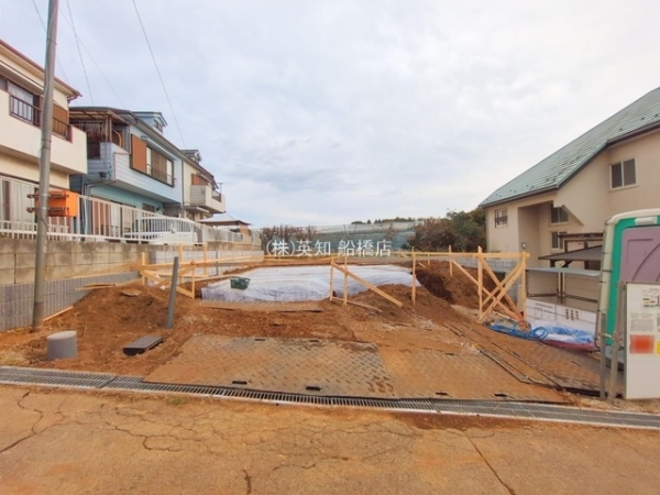 ��t���D���s�匊�k4���ڂ̐V�z��ˌ��Ă̌��n�O�ώʐ^