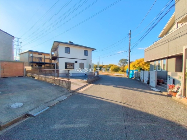 ��t����t�s�����搶�����̒��È�ˌ��Ă̑O�ʓ��H�܂ތ��n�ʐ^