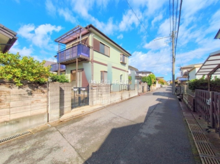 ��t����t�s�Ԍ���悱�Ă͂���1���ڂ̒��È�ˌ��Ă̑O�ʓ��H�܂ތ��n�ʐ^