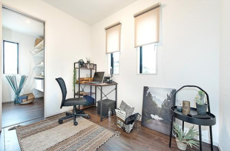 ��t����t�s��t��L��2���ڂ̐V�z��ˌ��Ă̗m��