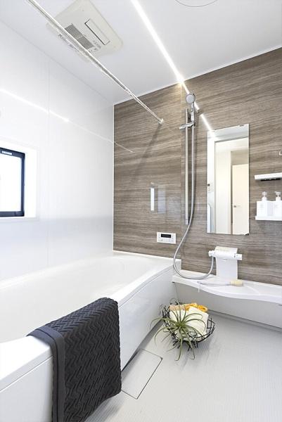 ��t����t�s��t��L��2���ڂ̐V�z��ˌ��Ă̗���