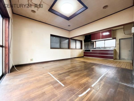 ttst{2ڂ̒ÈˌẴrO