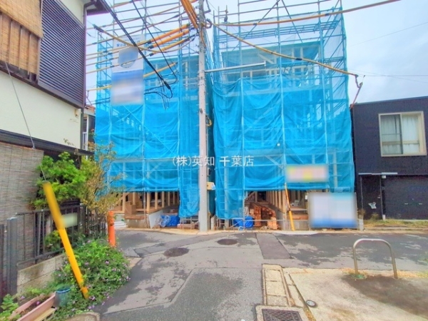 ttslъC4ڂ̐VzˌĂ̑OʓH܂ތnʐ^