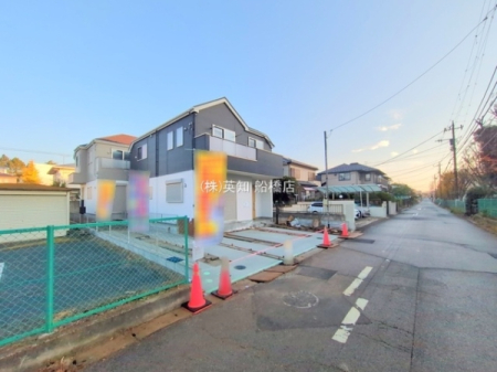 tDsKu5ڂ̐VzˌĂ̑OʓH܂ތnʐ^