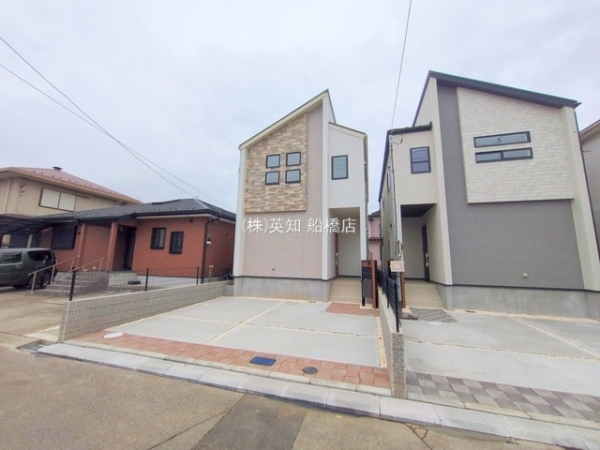 ��t���D���s�K�u���6���ڂ̐V�z��ˌ��Ă̂��̑����n