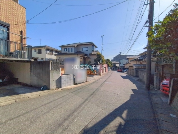 ��t����t�s��t��L��1���ڂ̐V�z��ˌ��Ă̑O�ʓ��H�܂ތ��n�ʐ^