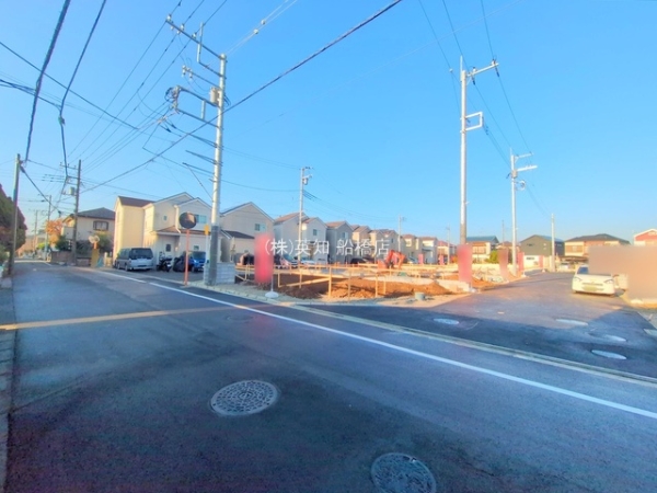 tDsu1ڂ̐VzˌĂ̑OʓH܂ތnʐ^