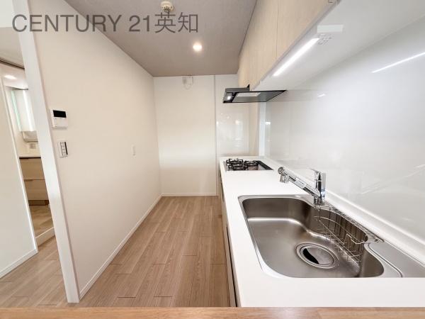 ��t����t�s������S��2���ڂ̒��Ã}���V�����̃L�b�`��