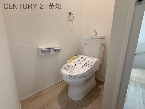 ��t����t�s��t���{��2���ڂ̐V�z��ˌ��Ẵg�C��