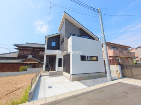 ��t���K�u��s���3���ڂ̐V�z��ˌ��Ă̂��̑����n