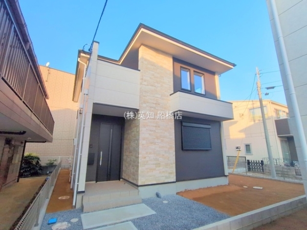 ��t���D���s�K�u��2���ڂ̐V�z��ˌ��Ă̌��n�O�ώʐ^