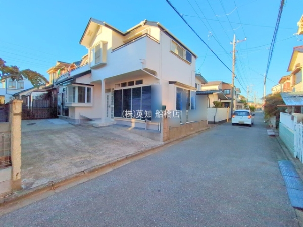 ��t�����P�J�s�k����2���ڂ̒��È�ˌ��Ă̑O�ʓ��H�܂ތ��n�ʐ^