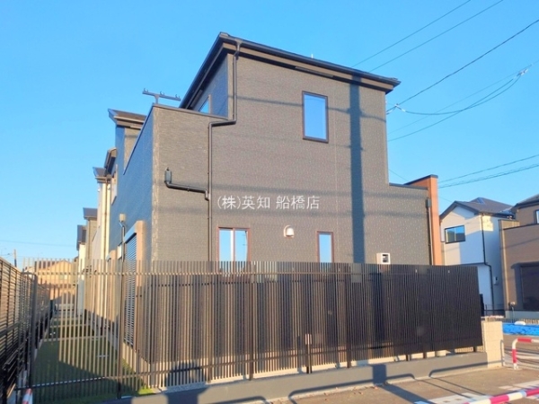 ��t�����P�J�s�쏉�x2���ڂ̐V�z��ˌ��Ă̂��̑����n