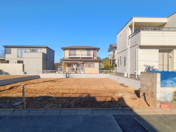 ��t����t�s���l�捂�l5���ڂ̐V�z��ˌ��Ă̂��̑����n