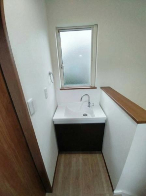 ��t����t�s��t�����1���ڂ̒��È�ˌ��Ă̐��ʑ�E���ʏ�