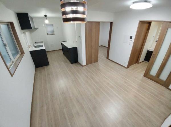 ��t����t�s��t�����1���ڂ̒��È�ˌ��Ẵ��r���O