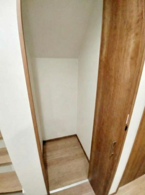 ��t����t�s��t�����1���ڂ̒��È�ˌ��Ă̎��[