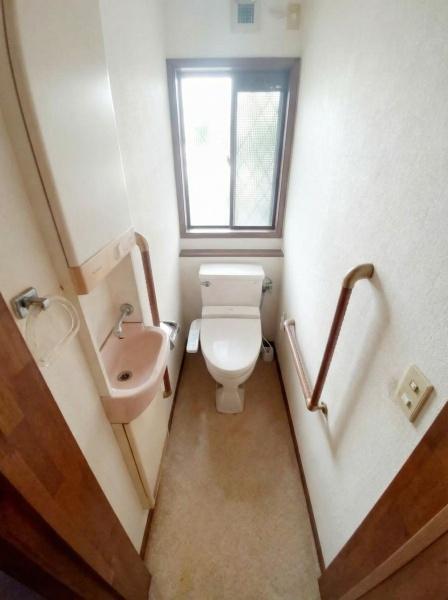 ��t����t�s��t����䐼1���ڂ̒��È�ˌ��Ẵg�C��