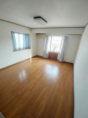 ��t����t�s��t����䐼1���ڂ̒��È�ˌ��Ă̗m��