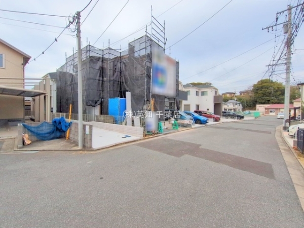 ��t����t�s�Ԍ���斋����2���ڂ̐V�z��ˌ��Ă̑O�ʓ��H�܂ތ��n�ʐ^