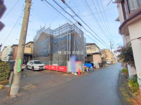 ��t���D���s�Č�2���ڂ̐V�z��ˌ��Ă̑O�ʓ��H�܂ތ��n�ʐ^