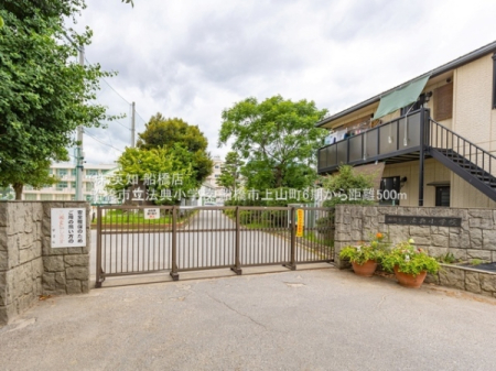 ��t���D���s��R��3���ڂ̓y�n�̎��ӊ�