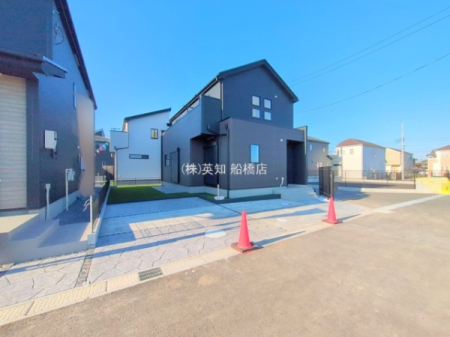 ��t���D���s�O��7���ڂ̐V�z��ˌ��Ă̂��̑����n