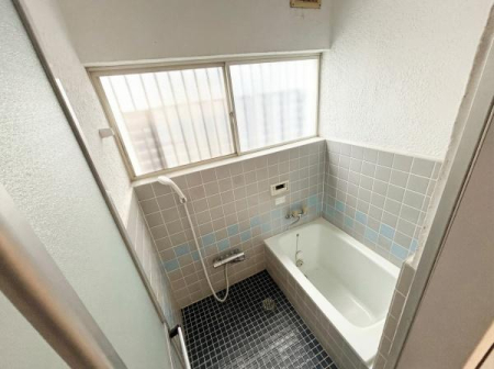 ��t����t�s��t��݂��4���ڂ̒��È�ˌ��Ă̗���