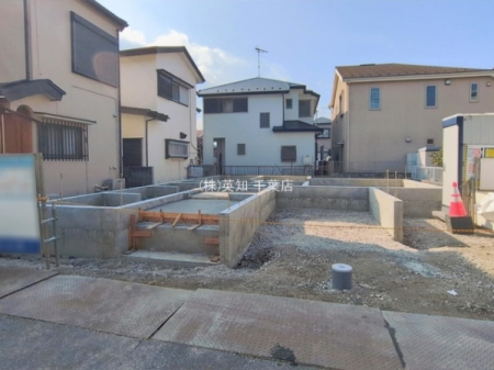 ��t�������s�����䓌6���ڂ̐V�z��ˌ��Ă̌��n�O�ώʐ^