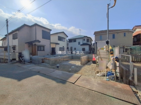 ��t�������s�����䓌6���ڂ̐V�z��ˌ��Ă̂��̑����n