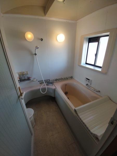 ��t�������s�Ɠ��̒��È�ˌ��Ă̗���